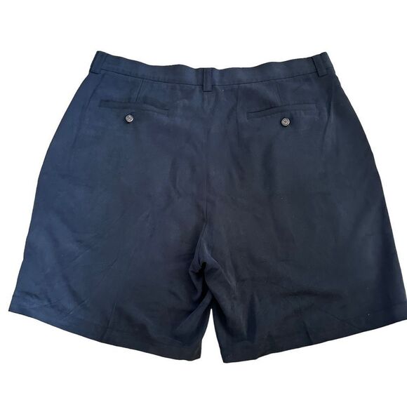 Tommy Bahama ~ Mens Black Silk Shorts ~ size 38 ~ dry cleaned and ready to wear - Picture 2 of 11